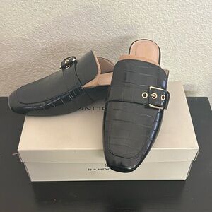 Bandolino Black Crocodile Pattern Mules
